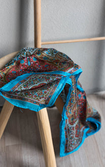 Scarf - 100% Silk - 92x92cm- Paisley Filigree Mint &amp; Turquoise