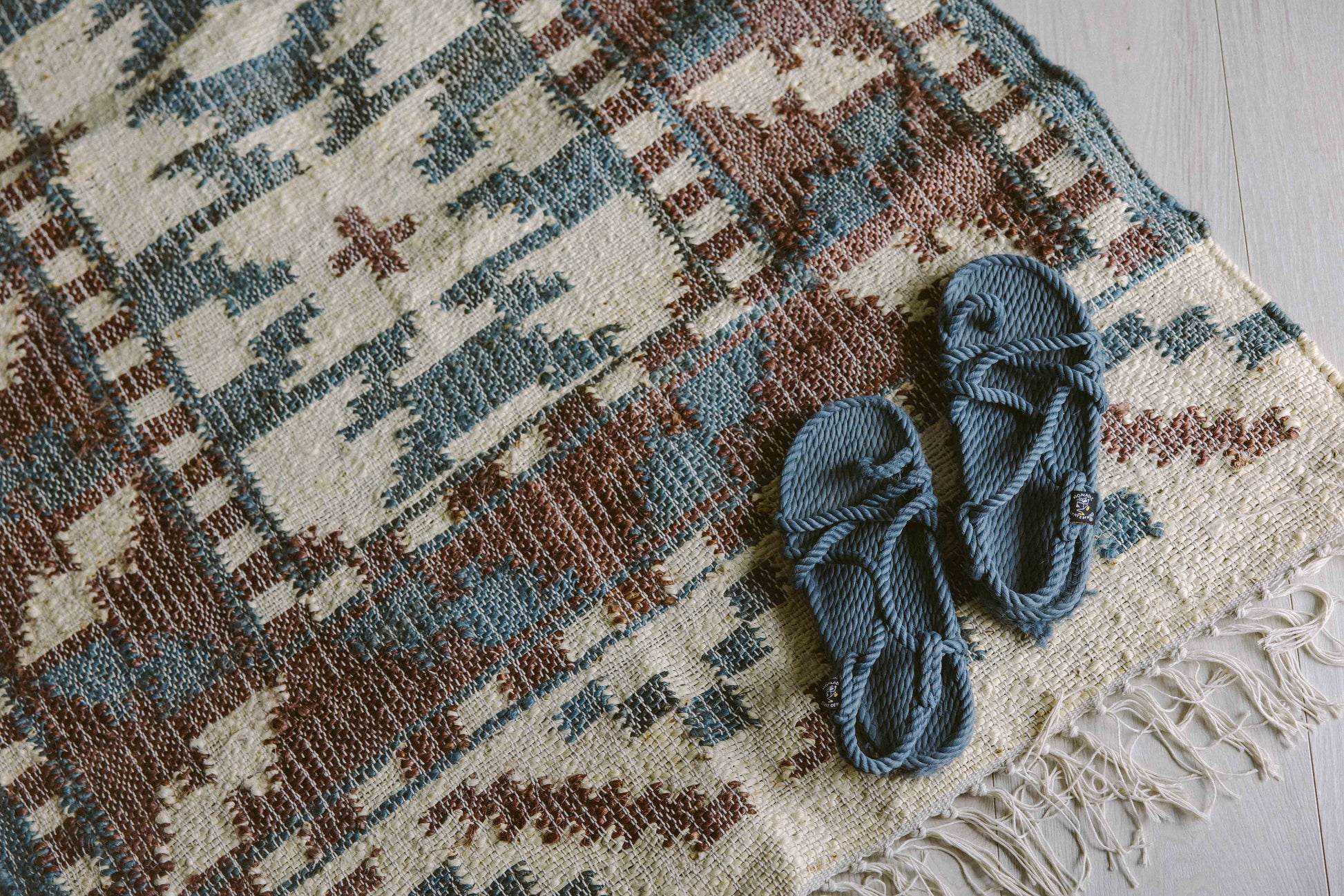 Covor - 100% Iută - Țesut manual - Kilim Tribal Teracotă și Bleu (6)