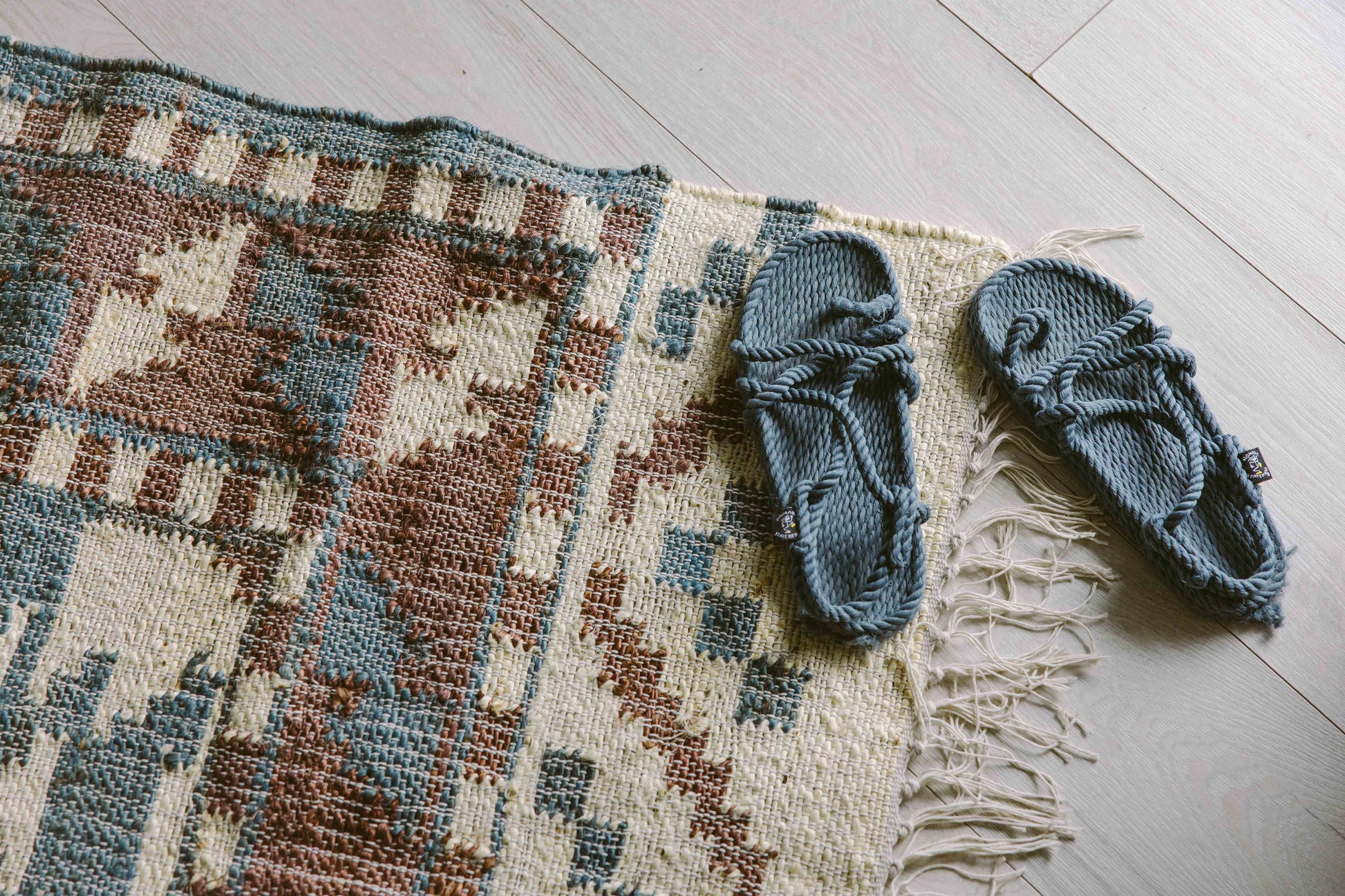 Covor - 100% Iută - Țesut manual - Kilim Tribal Teracotă și Bleu (8)