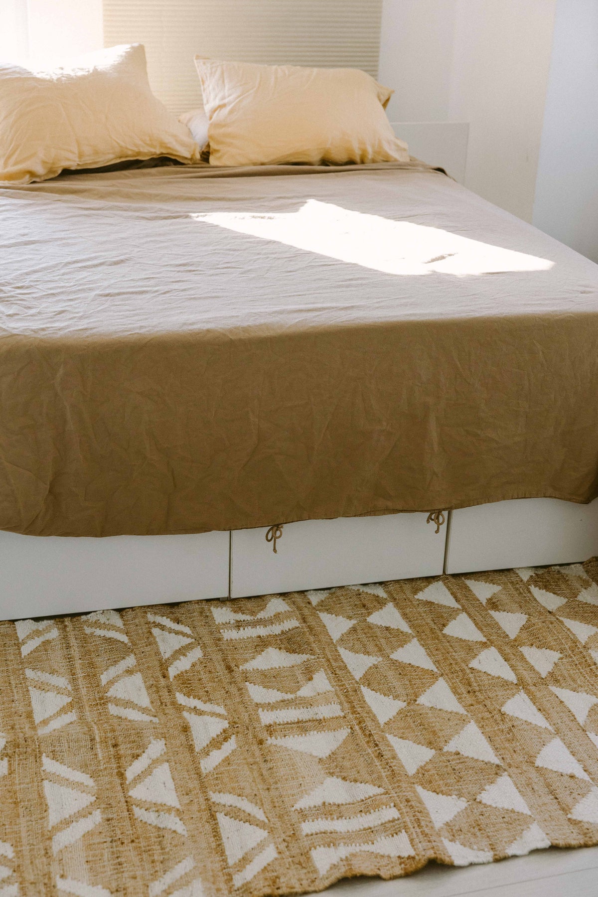 Covor - Iută/Bumbac - Țesut manual - Model Tribal Geometric Crem-Natur (10)
