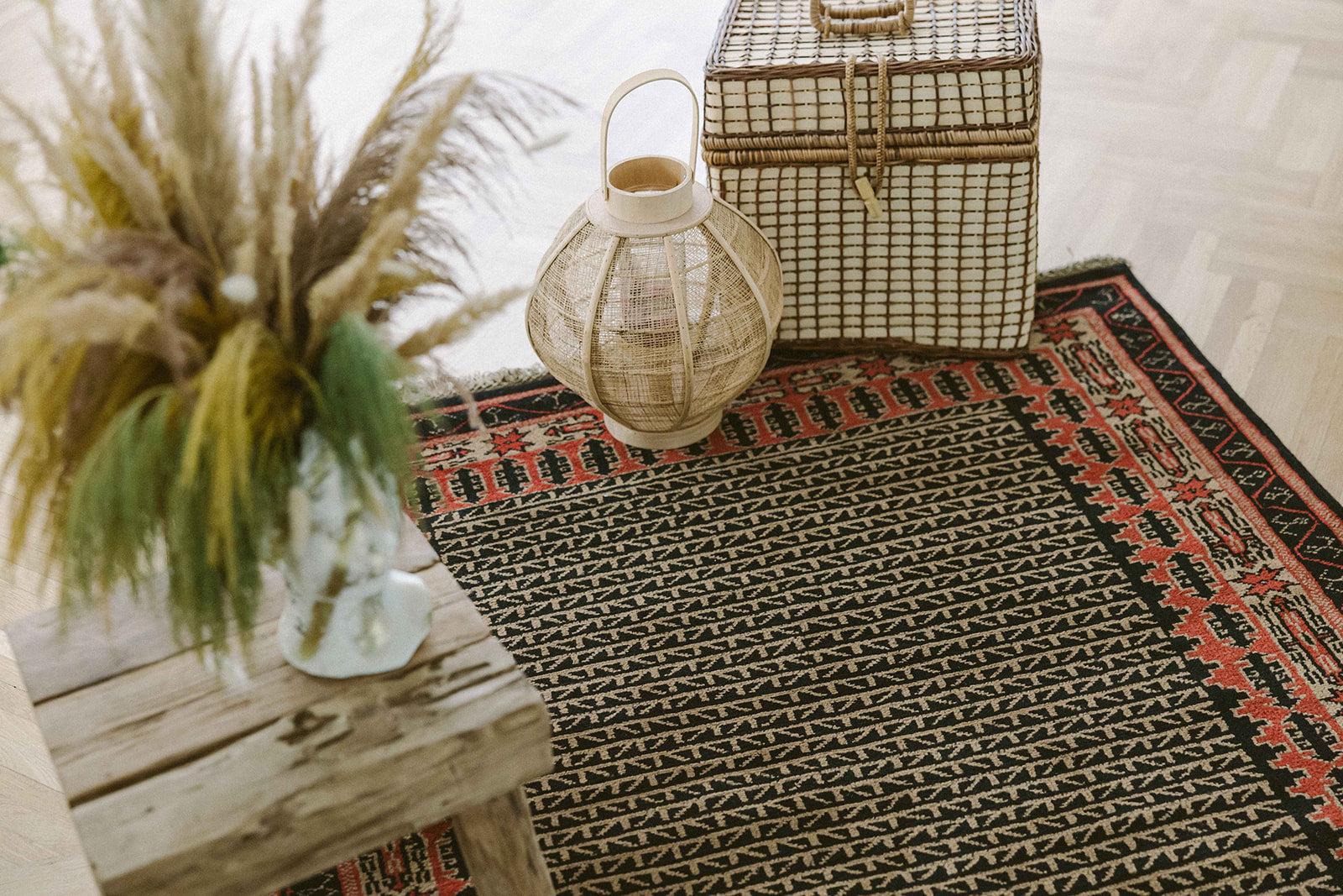 Covor Lână Merinos Înnoat Manual – Geometric Tribal Negru-Teracotă (2)